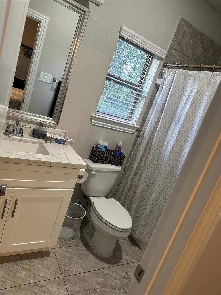 I have a room for rent