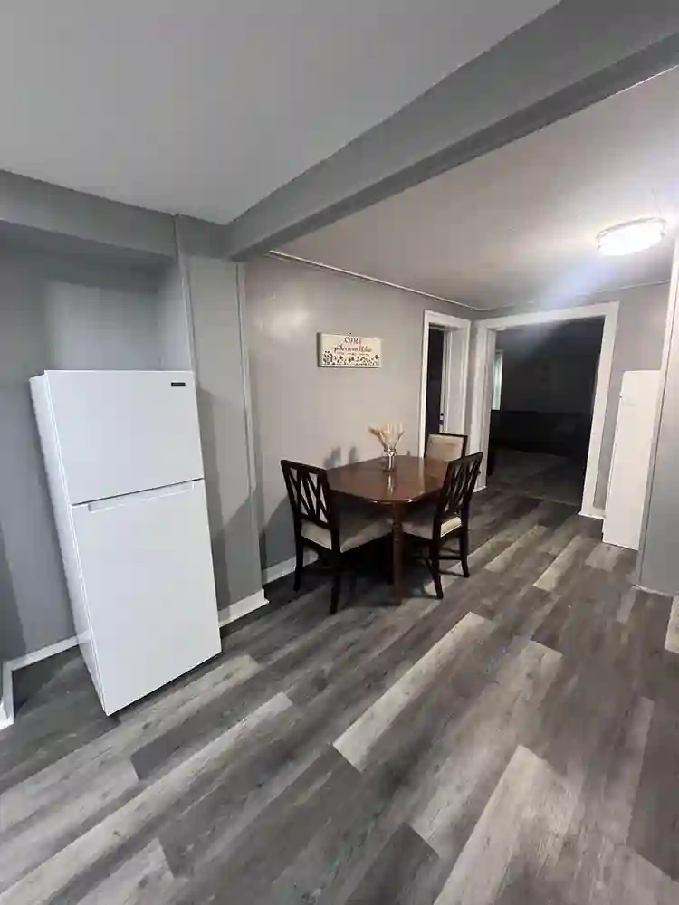 2 bedroom 1 bath + garage