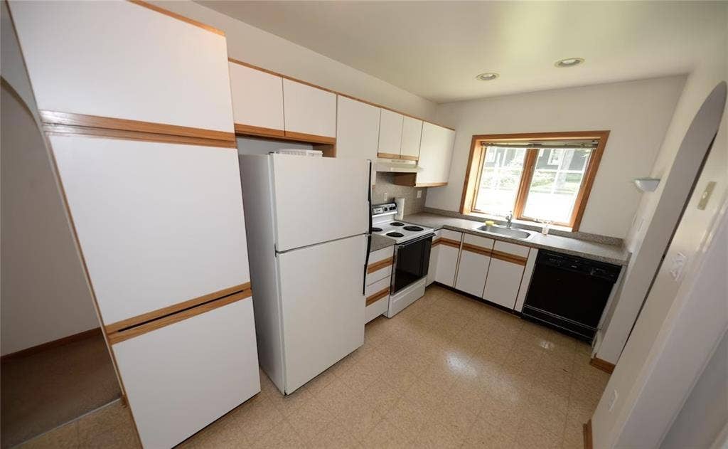 Apartment 2bed 1bath in Northville