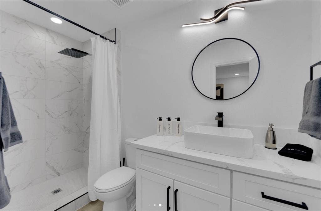 Comfortable Newly Renovated Rooms!