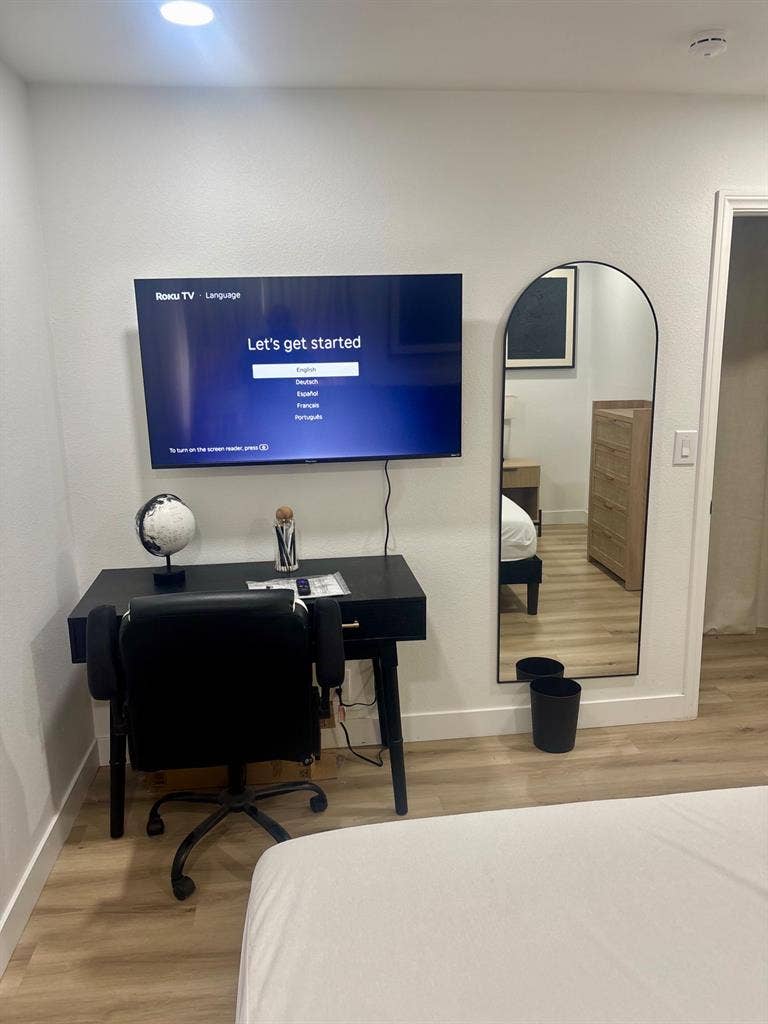 Comfortable Newly Renovated Rooms!