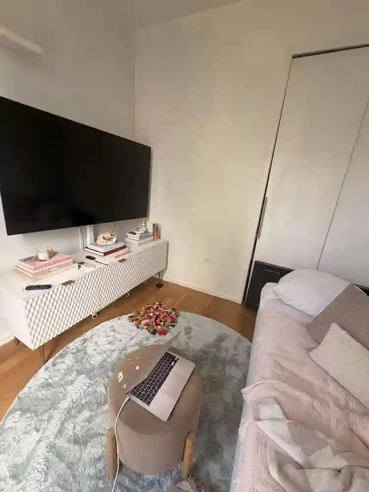 Queen size furnished bedroom