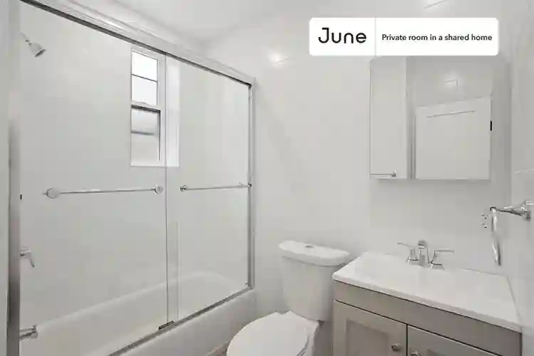 4 BR in New York City