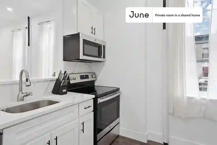 4 BR in New York City