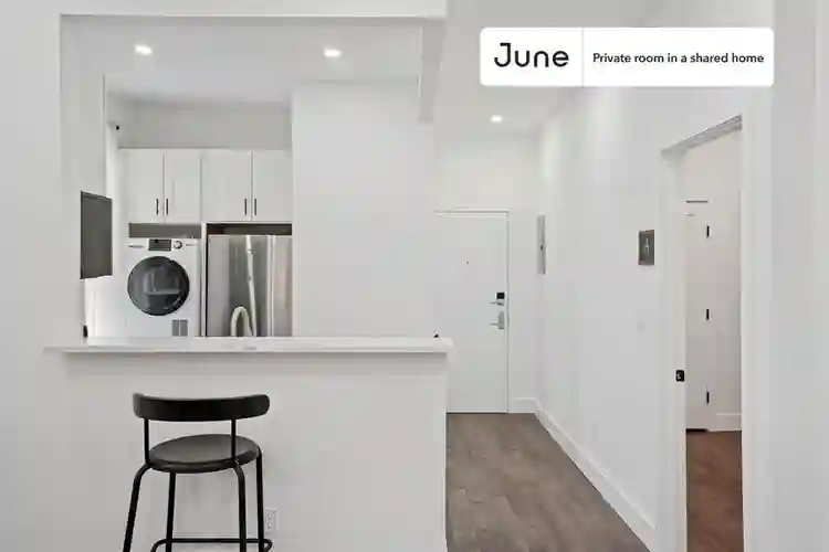 4 BR in New York City