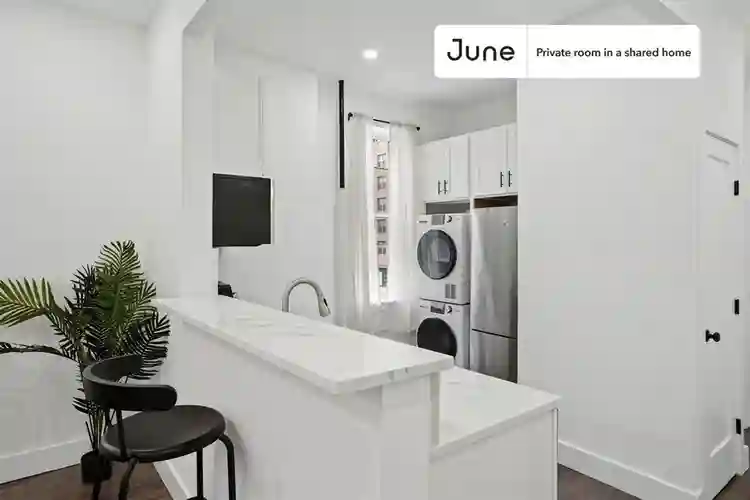 4 BR in New York City