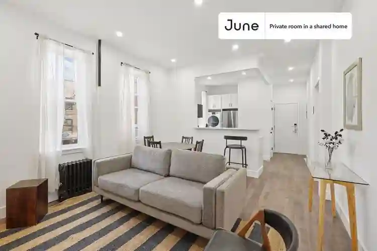 4 BR in New York City