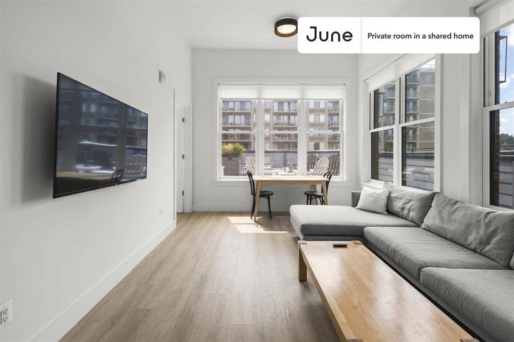 3 BR in Washington DC