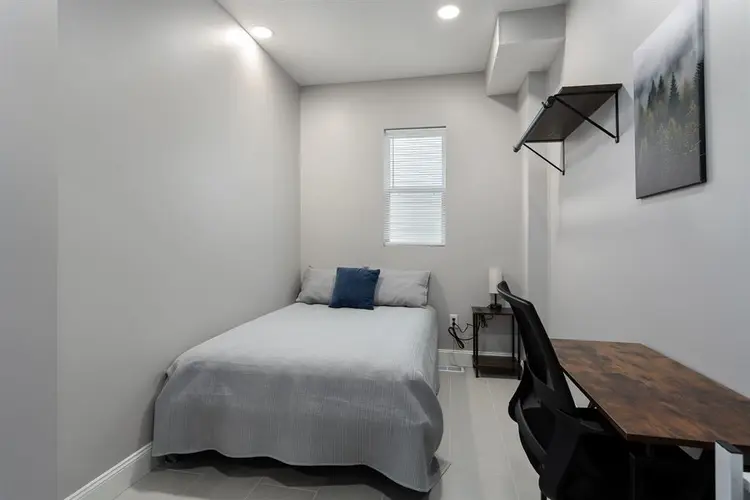 Fully Furnished, No Utilities!