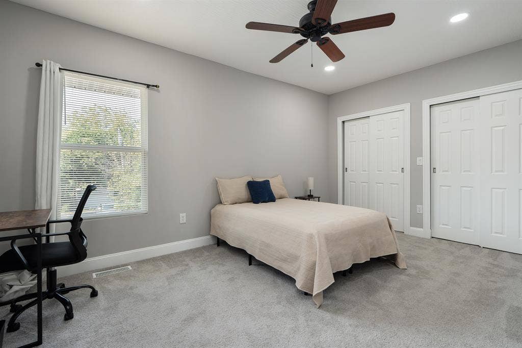Fully Furnished, No Utilities!