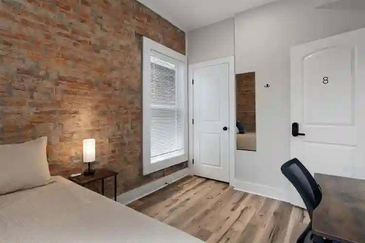 Comfortable Room for Rent