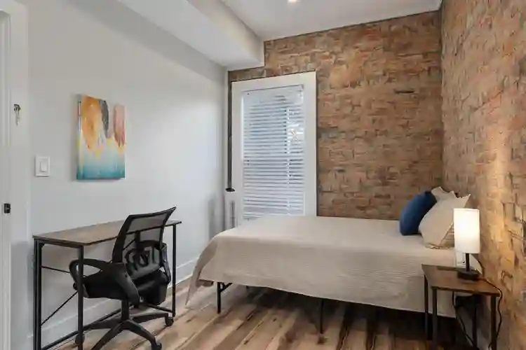 Comfortable Room for Rent