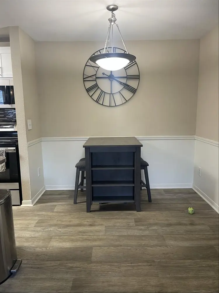 Seeking Roommate by October 18th!