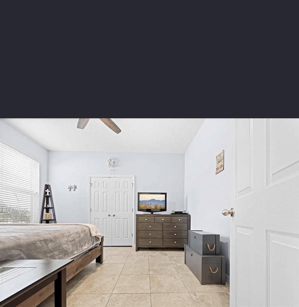 Beautiful room to rent!