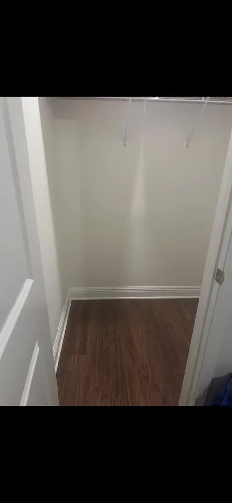 Beautiful room to rent!