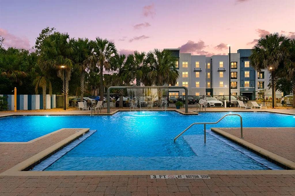 2 Bed/ 2 bathroom Sublease Near USF