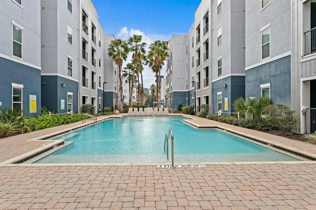2 Bed/ 2 bathroom Sublease Near USF