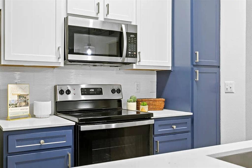 2 Bed/ 2 bathroom Sublease Near USF