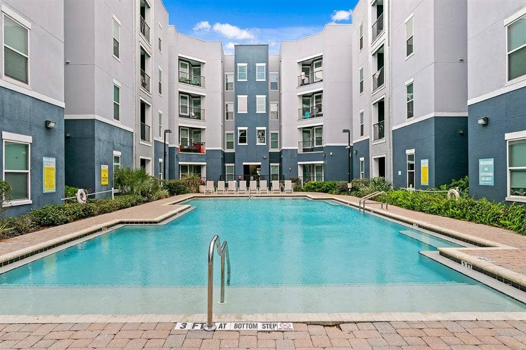 2 Bed/ 2 bathroom Sublease Near USF