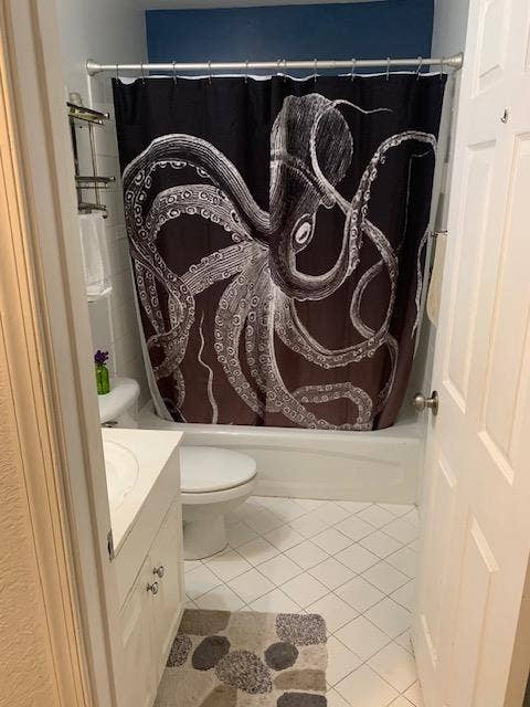 Room for rent in Weston, Fl