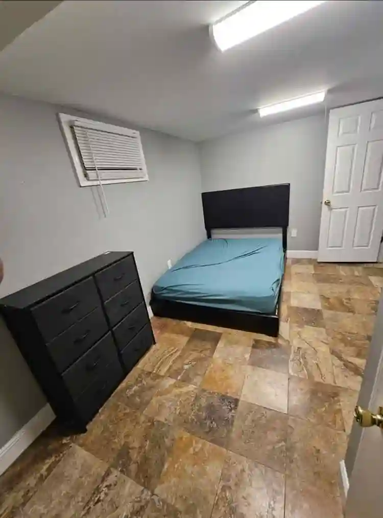 Room for rent