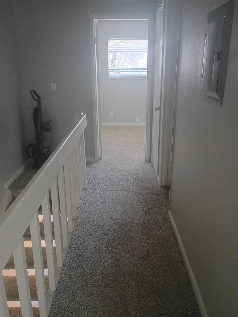 1bedr00m/ shared bathroom & kitchen