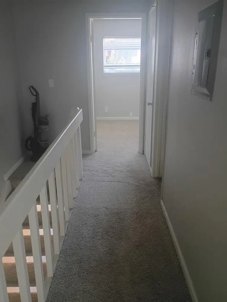 1bedr00m/ shared bathroom & kitchen
