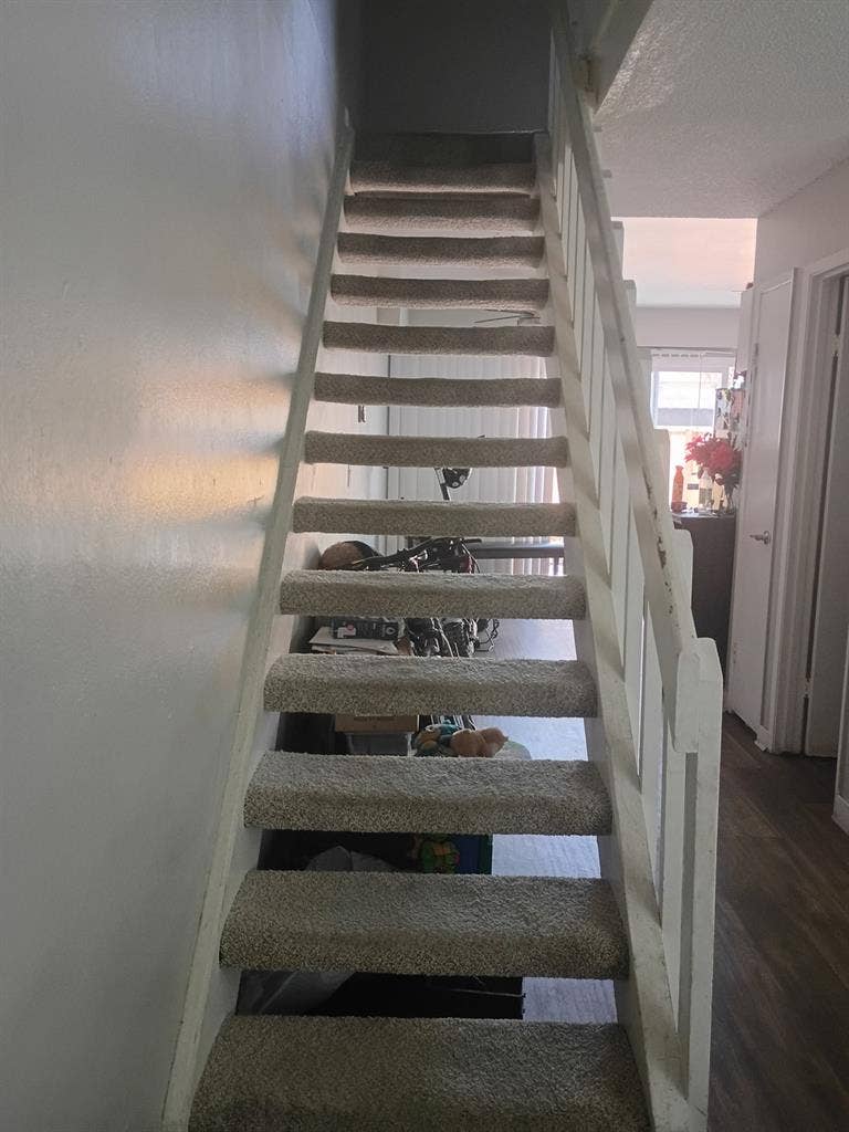 1bedr00m/ shared bathroom & kitchen