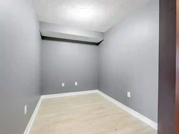 Luxury Living, Near Union Station