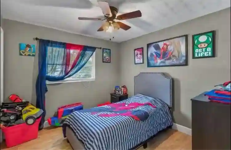 Room for rent