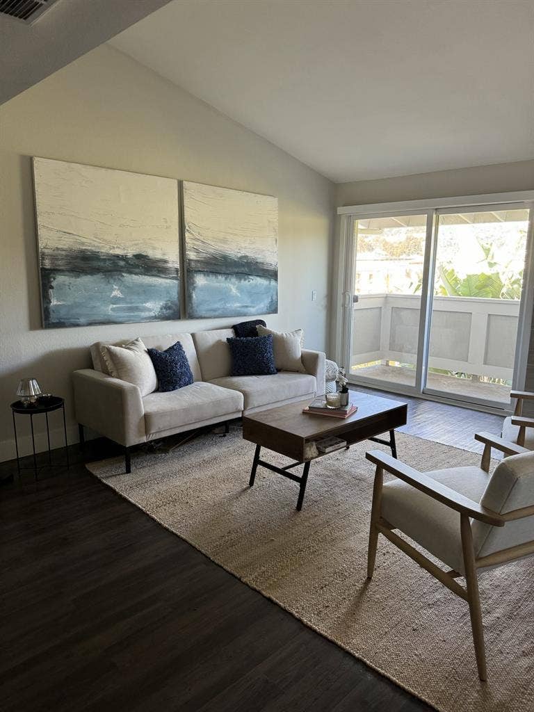 Cozy Room Near the Beach