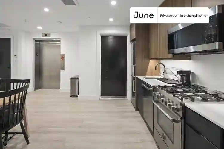 4 BR in Washington DC