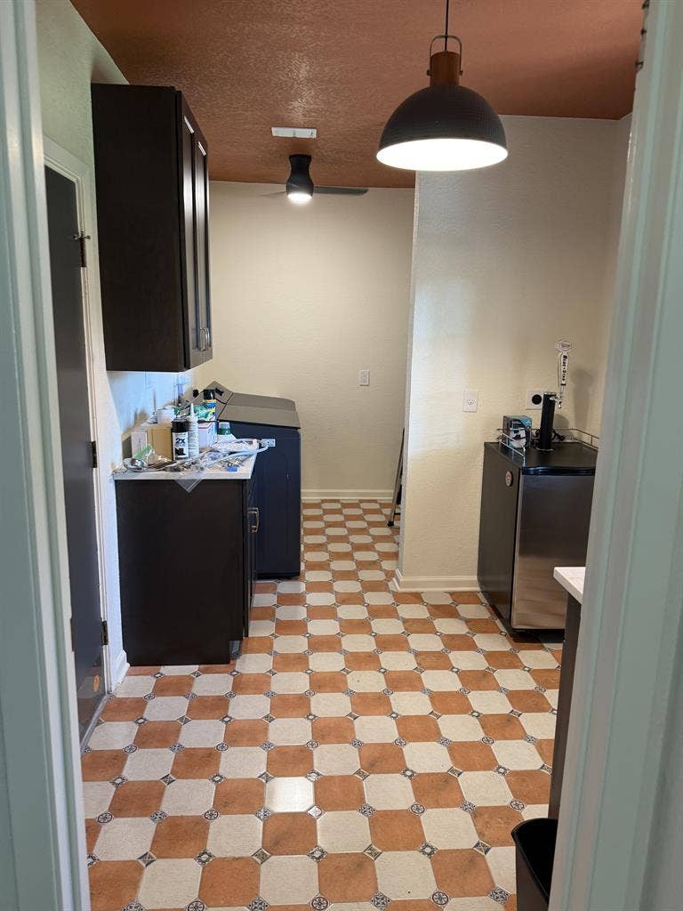 Roommate wanted!
