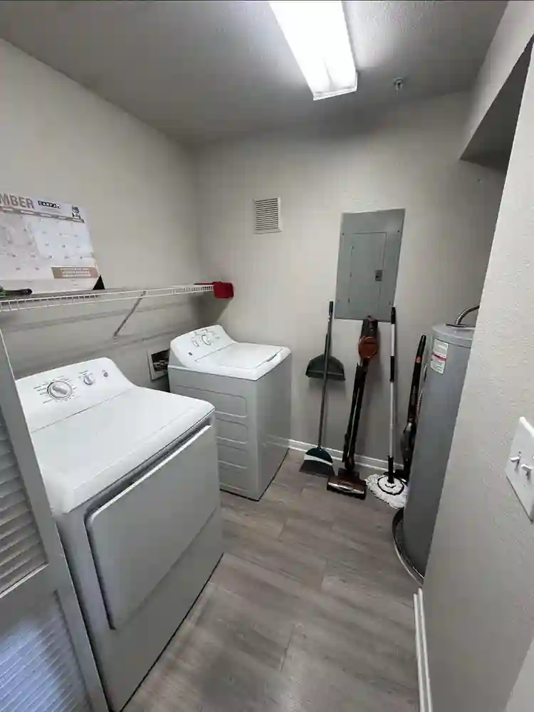 Austin Privacy & Comfort 🫧
