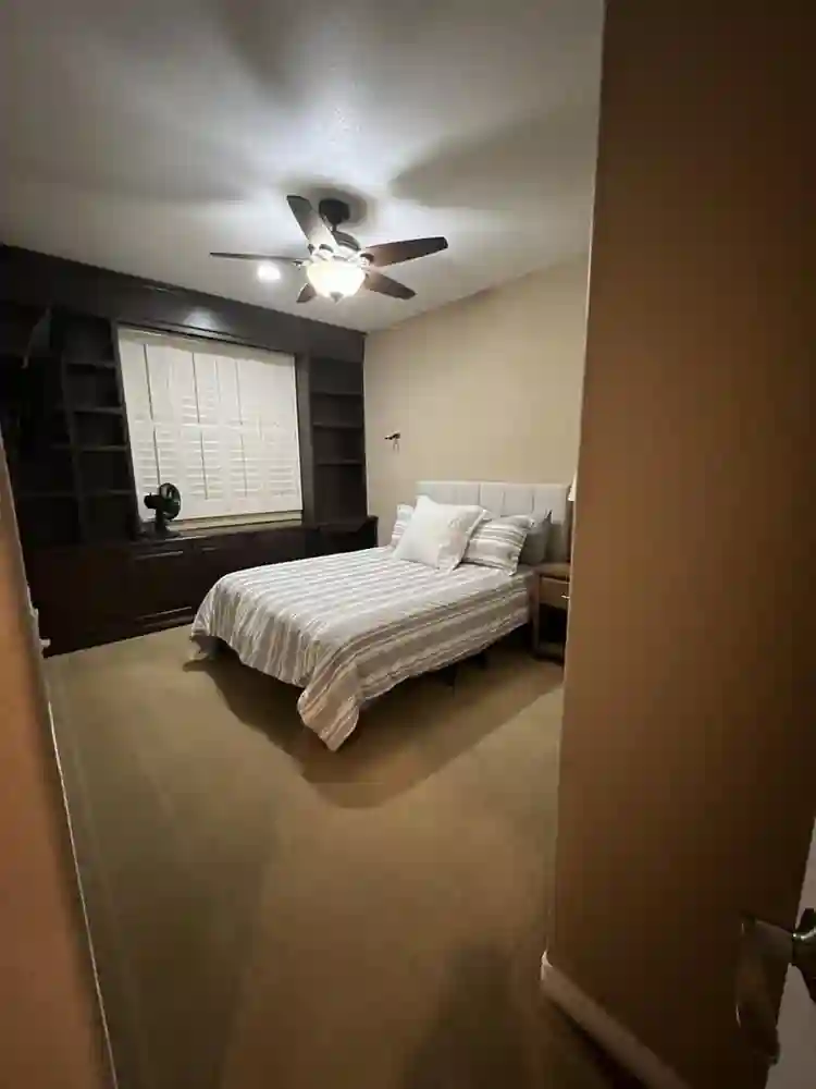 Clean/Summerlin available 11/15/26