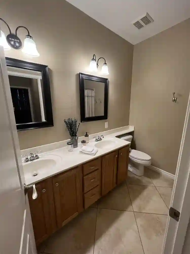 Clean/Summerlin available 11/15/26