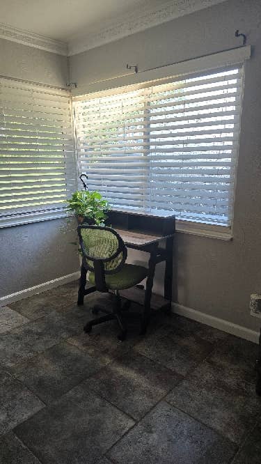 Room for rent in Central Fresno