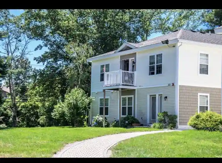 Private Room & bath in 2b2b nashua