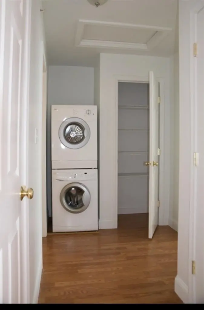 Private Room & bath in 2b2b nashua