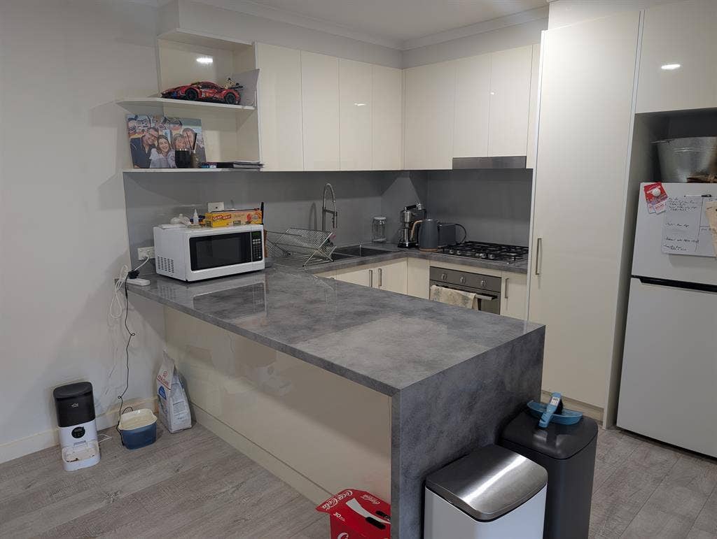 Room for rent in shared apartment
