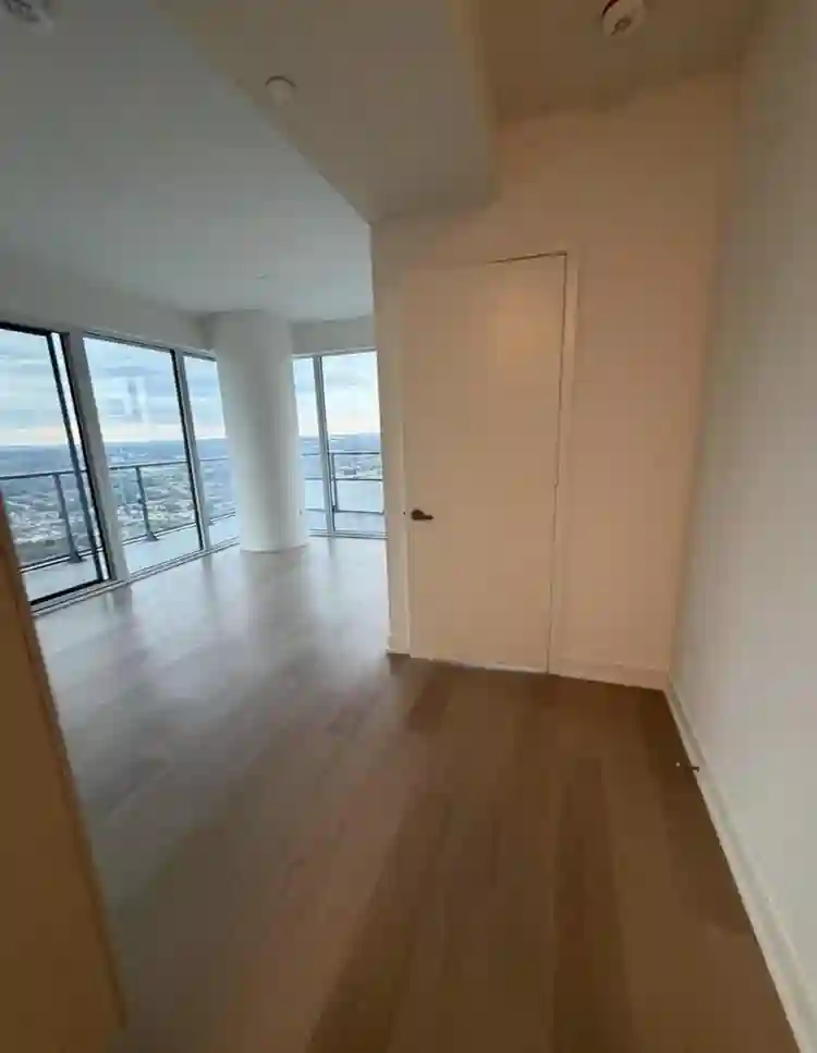 2 Beds & 1 Bath at M3