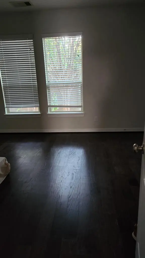 Nice clean room in gated community