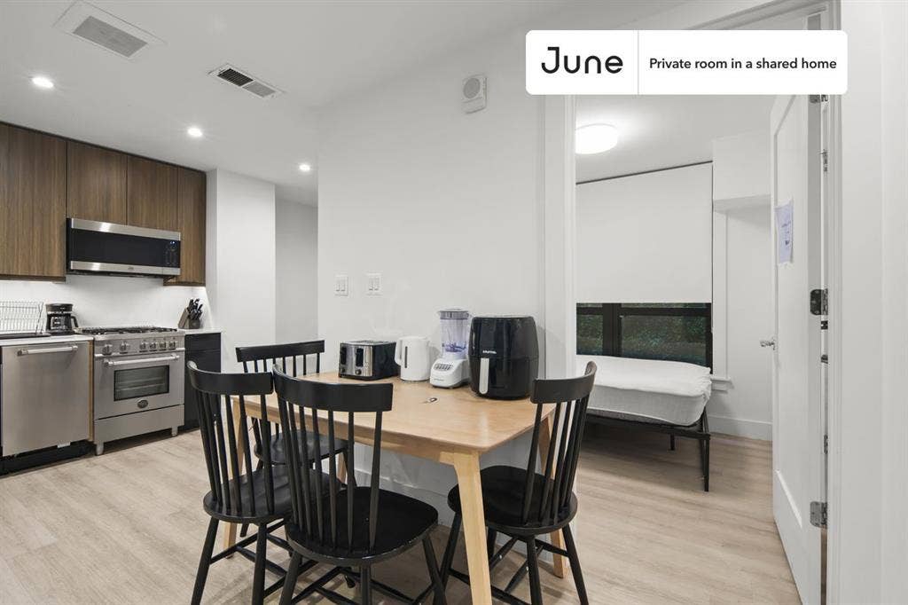 4 BR in Washington DC