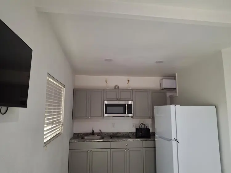 1 bed,1 bath apartment/casita