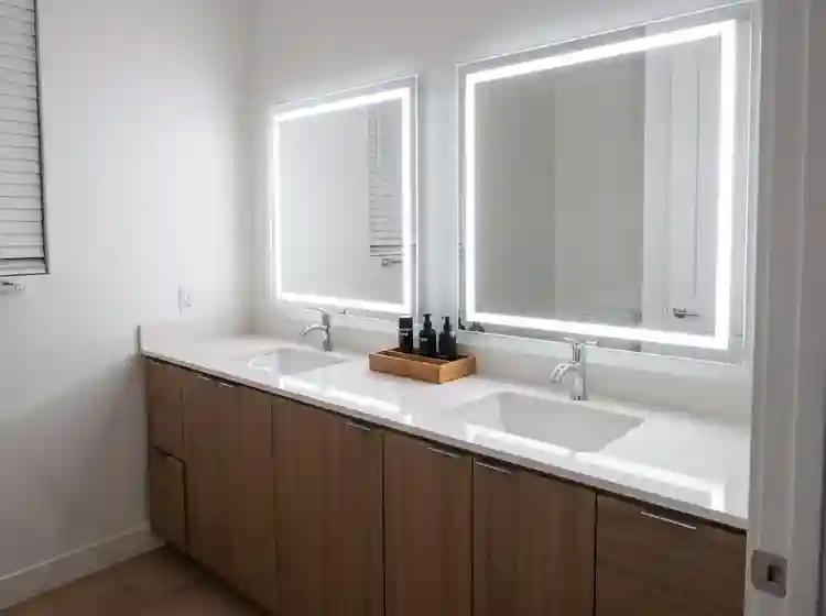 Private Room+Bath, New Cadence Home