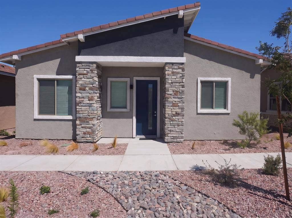 Private Room+Bath, New Cadence Home