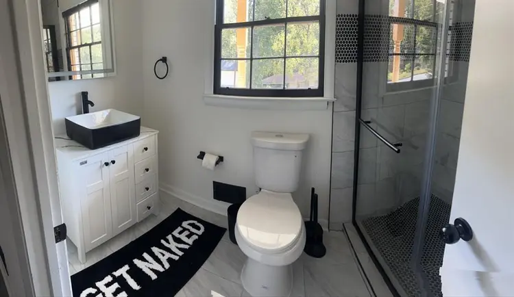 Private Spacious Master Suite