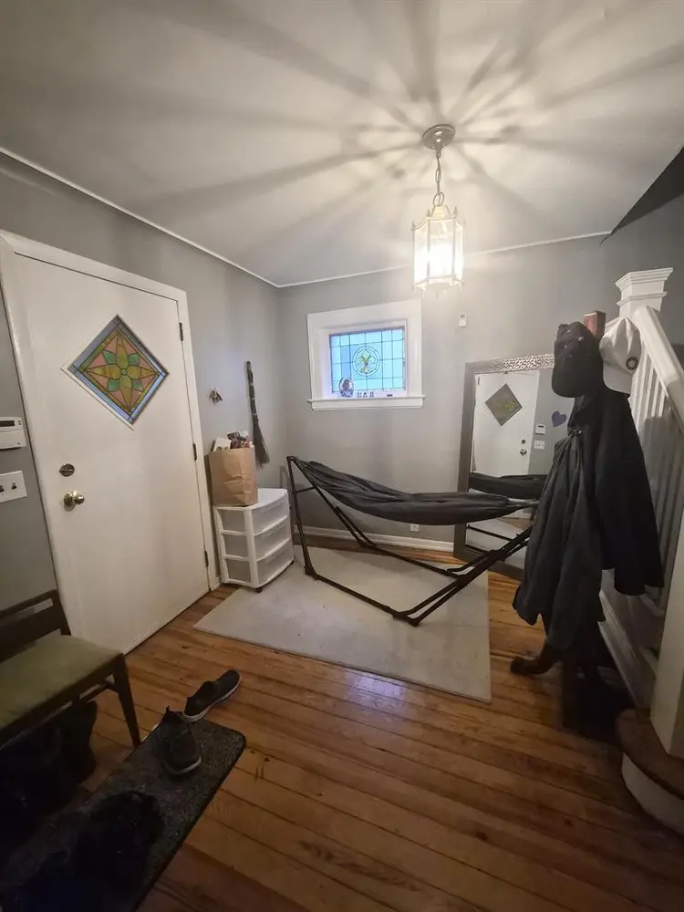 2 roommates February 2027