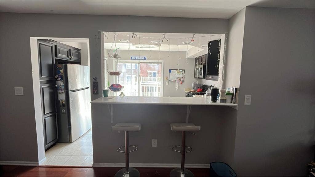 Room for rent in Society Hill