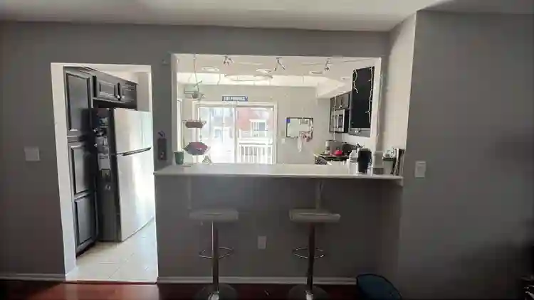 Room for rent in Society Hill